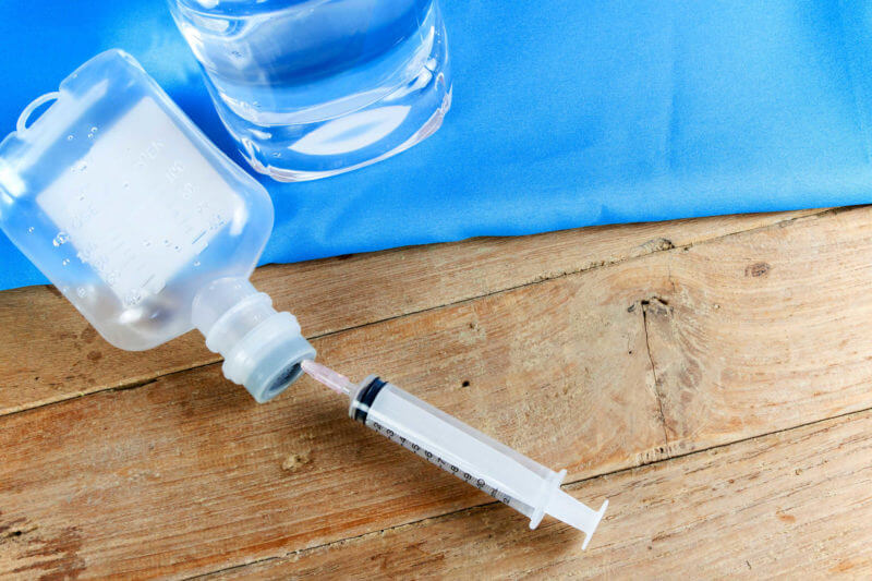 injection into the sacroiliac joint
