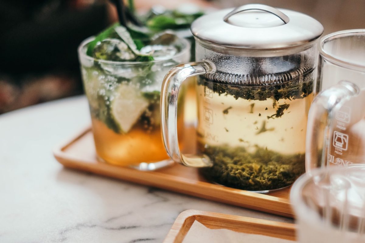 22 Foods and Drinks to Help Ease a Headache or Migraine - Pain ...
