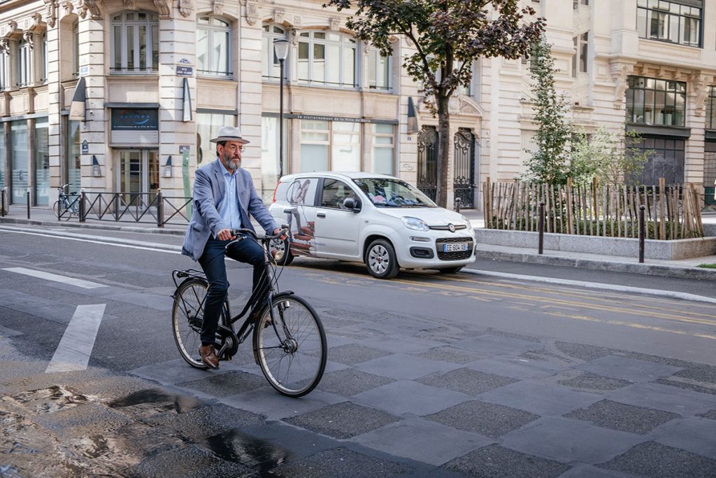 Cycling is a non-weight bearing exercise which means there is no pounding on the joints.